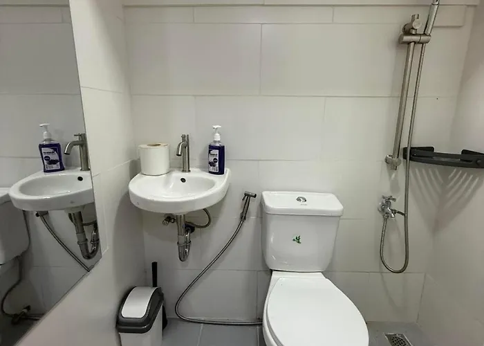 Trendy 3br Loft Along Edsa
