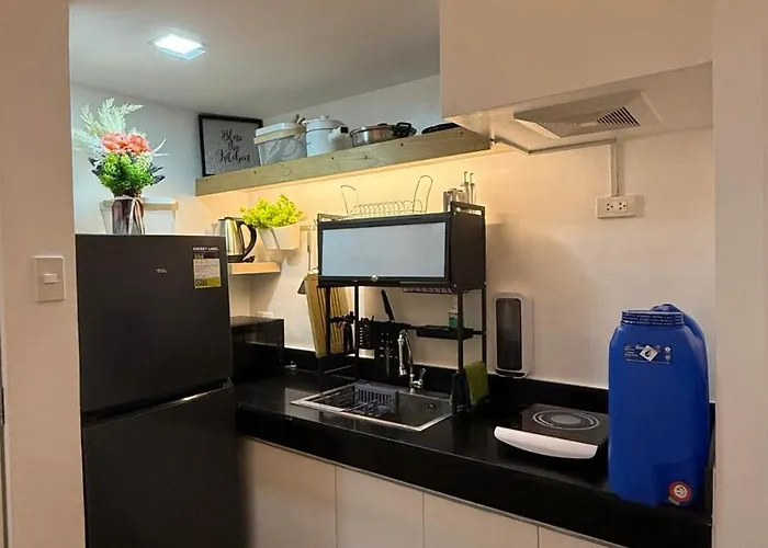 Trendy 3br Loft Along Edsa Manila