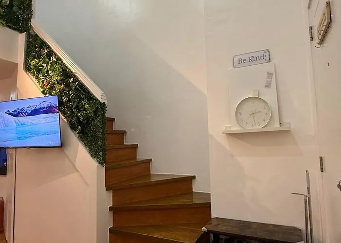 Trendy 3br Loft Along Edsa